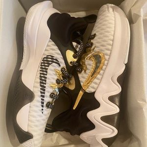 Basketball sneakers brand new never worn.